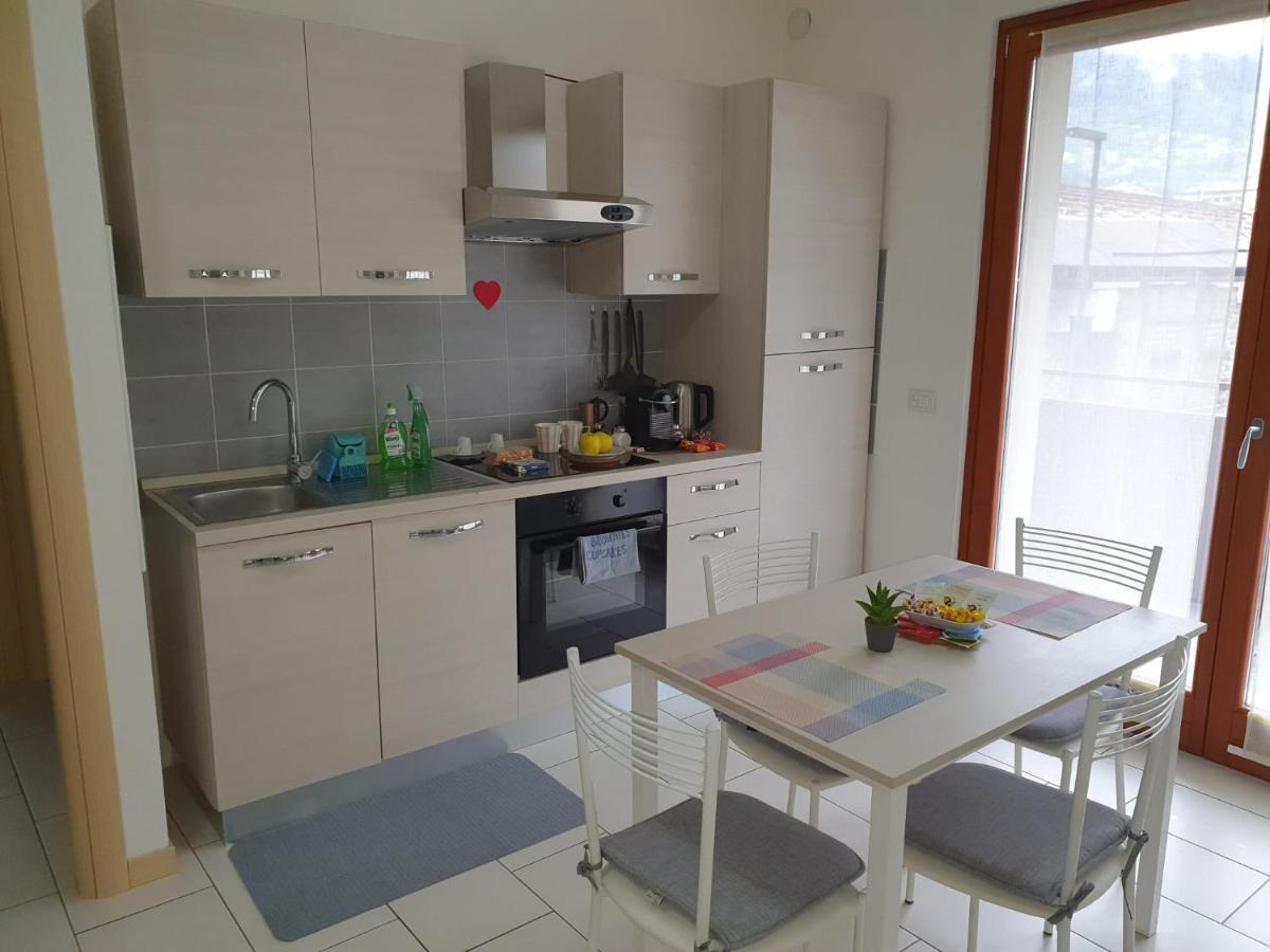 Apartamento Bilocale Luminoso, Ottima Posizione Sondrio Exterior foto